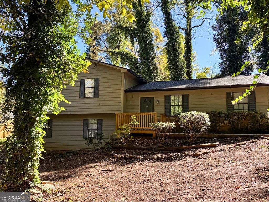 Photo of 3592 Denby Drive SW, Snellville, GA 30039 (MLS # 10652552)