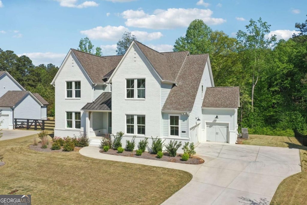 Photo of 7945 Heritage Farm Court, Dawsonville, GA 30534 (MLS # 10873987)