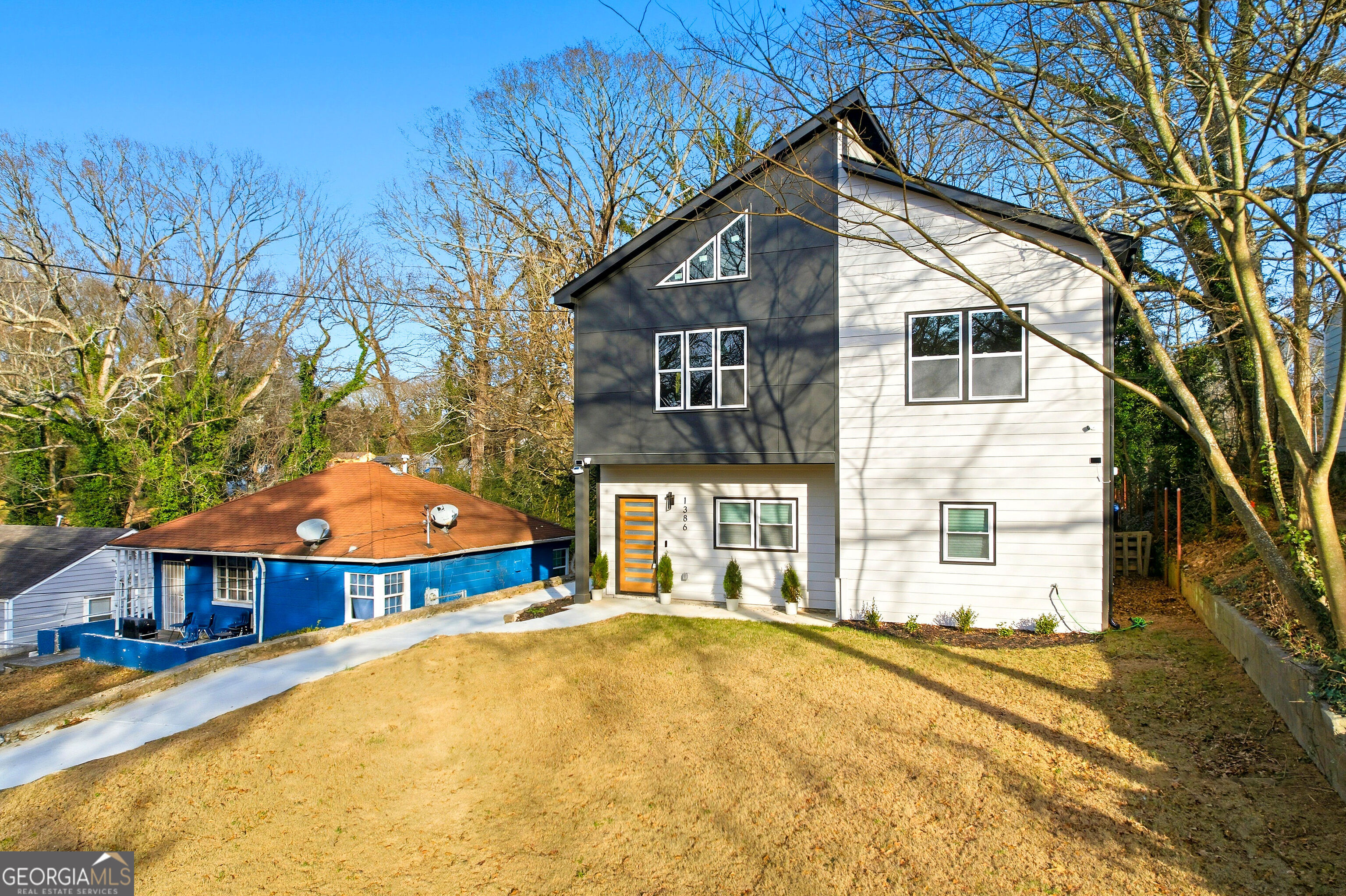 1386 Elizabeth AVE SW