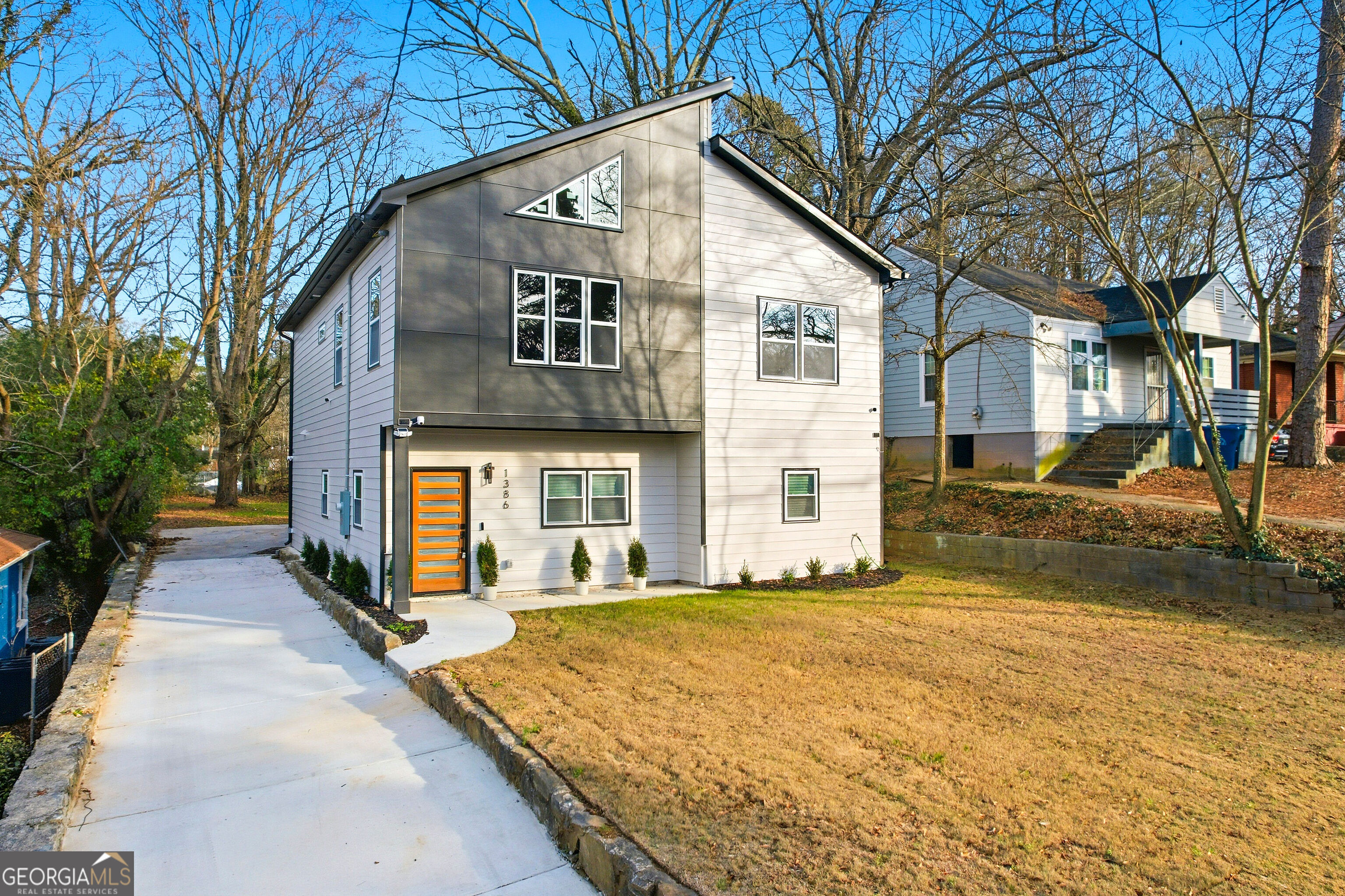 1386 Elizabeth AVE SW