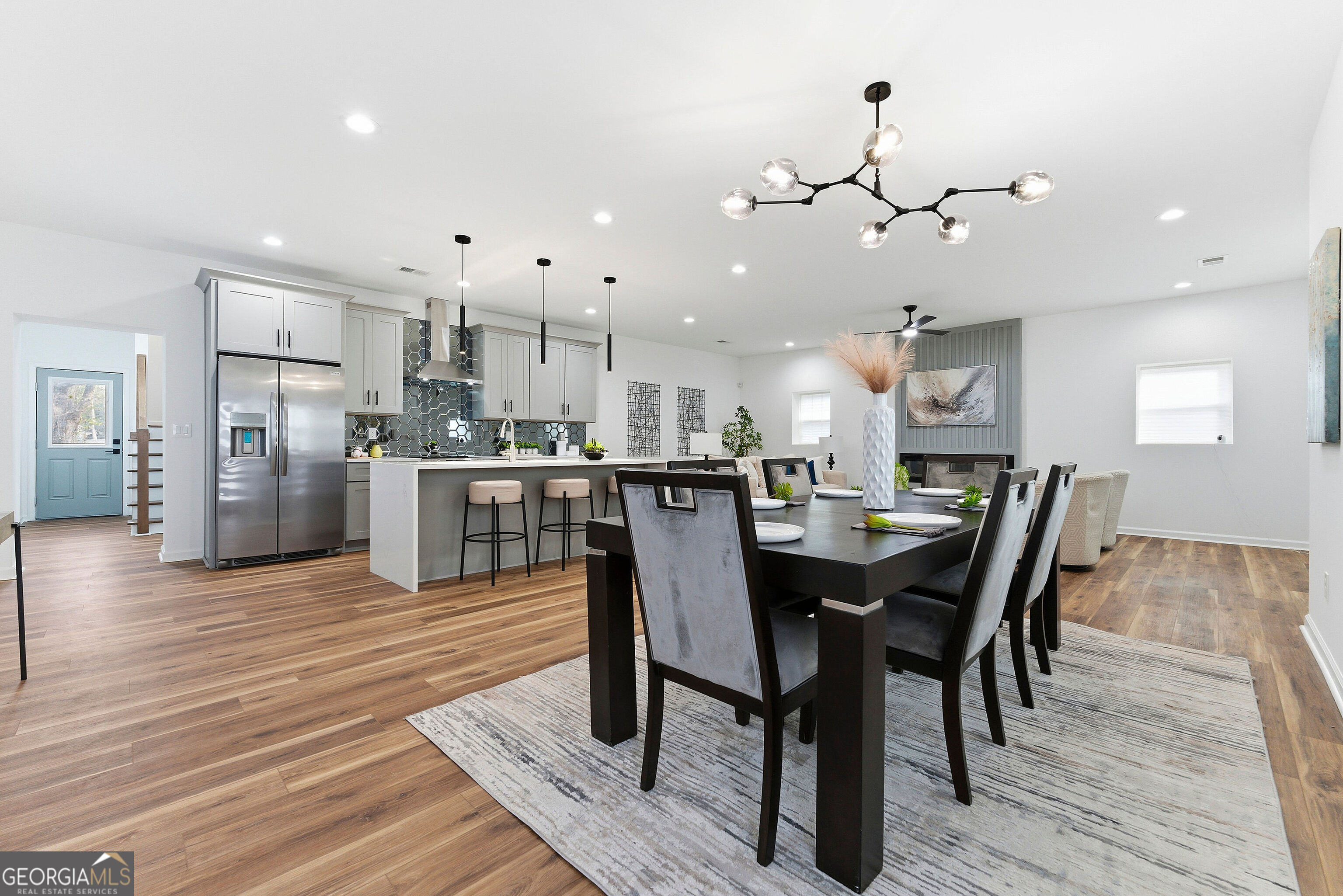 1386 Elizabeth AVE SW