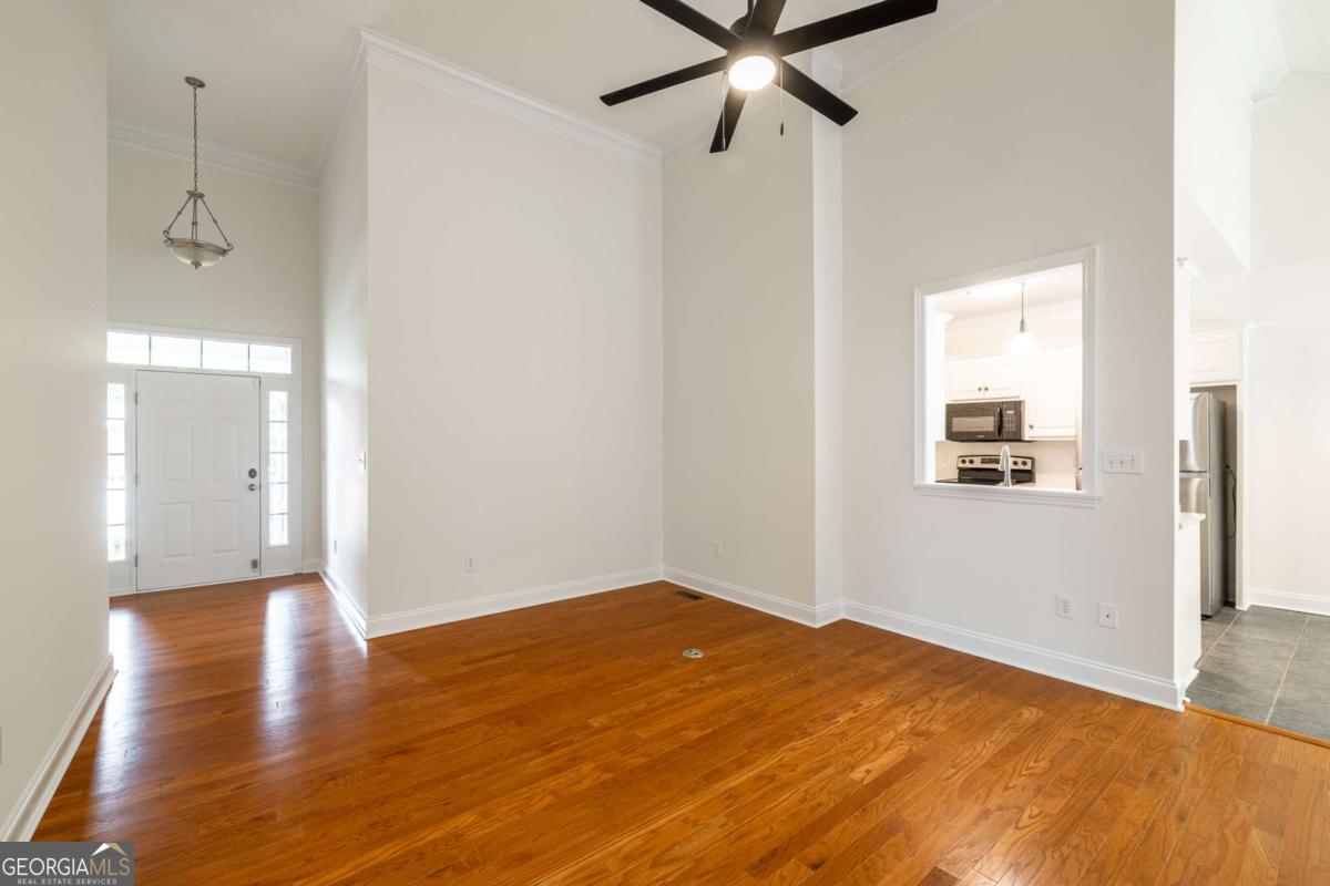 137 Huntington Shoals DR