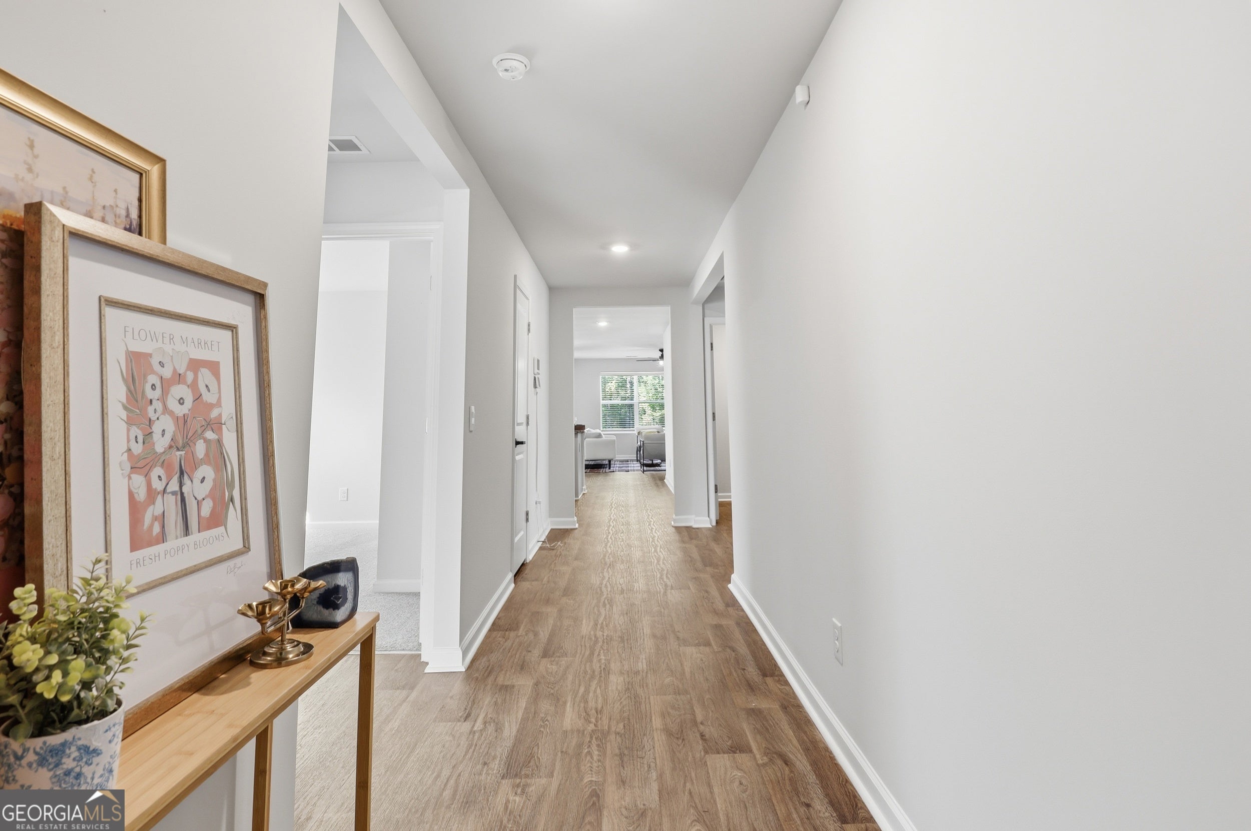 128 Skylark RD