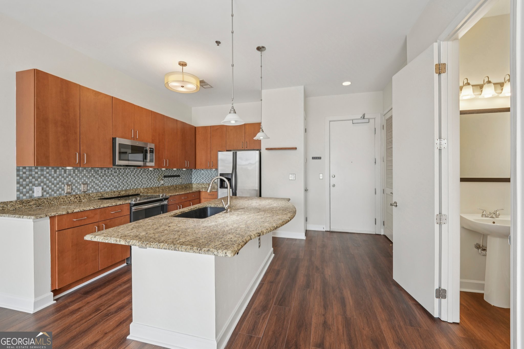 711 Cosmopolitan DR NE 802