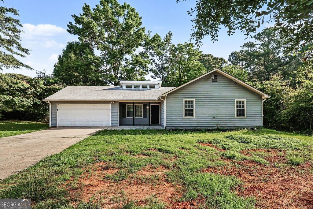 Photo of 163 Sagebrush Road, Stockbridge, GA 30281 (MLS # 10782143)