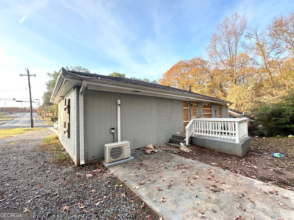 Photo of 2252 Brannen Road SE, Atlanta, GA 30316 (MLS # 10755891)