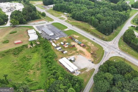 3320 Westmoreland RD Cleveland GA 30528