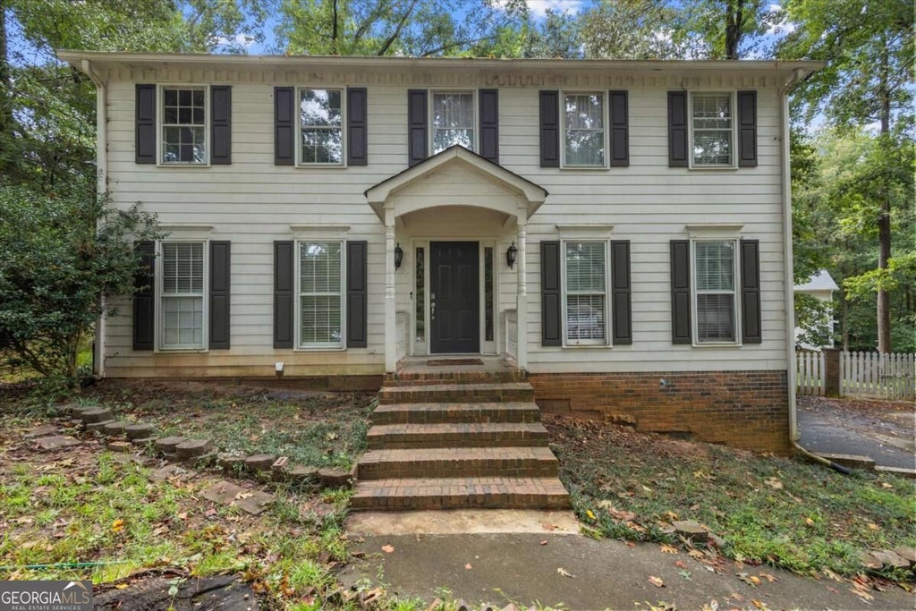 Photo of 2182 Brookfield Drive, Lawrenceville, GA 30043 (MLS # 10868572)
