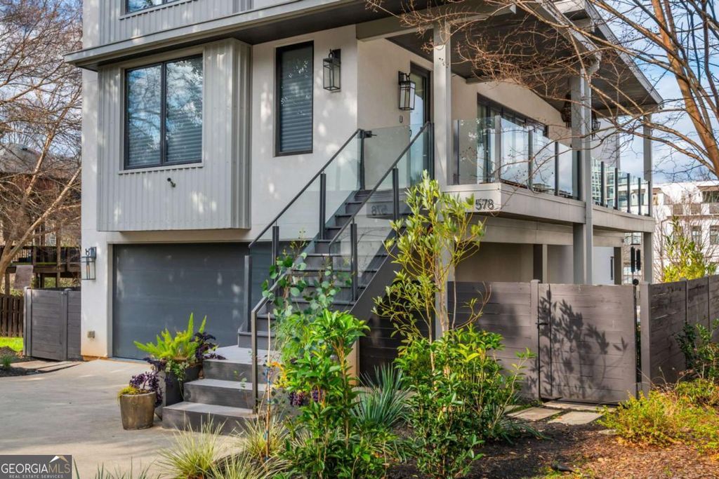 Photo of 578 Morgan Street NE, Atlanta, GA 30308 (MLS # 10673289)