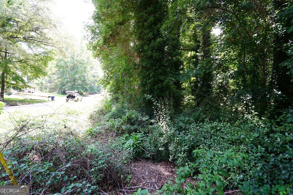 Photo of 656 Lakeridge Drive SE, Conyers, GA 30094 (MLS # 10813502)