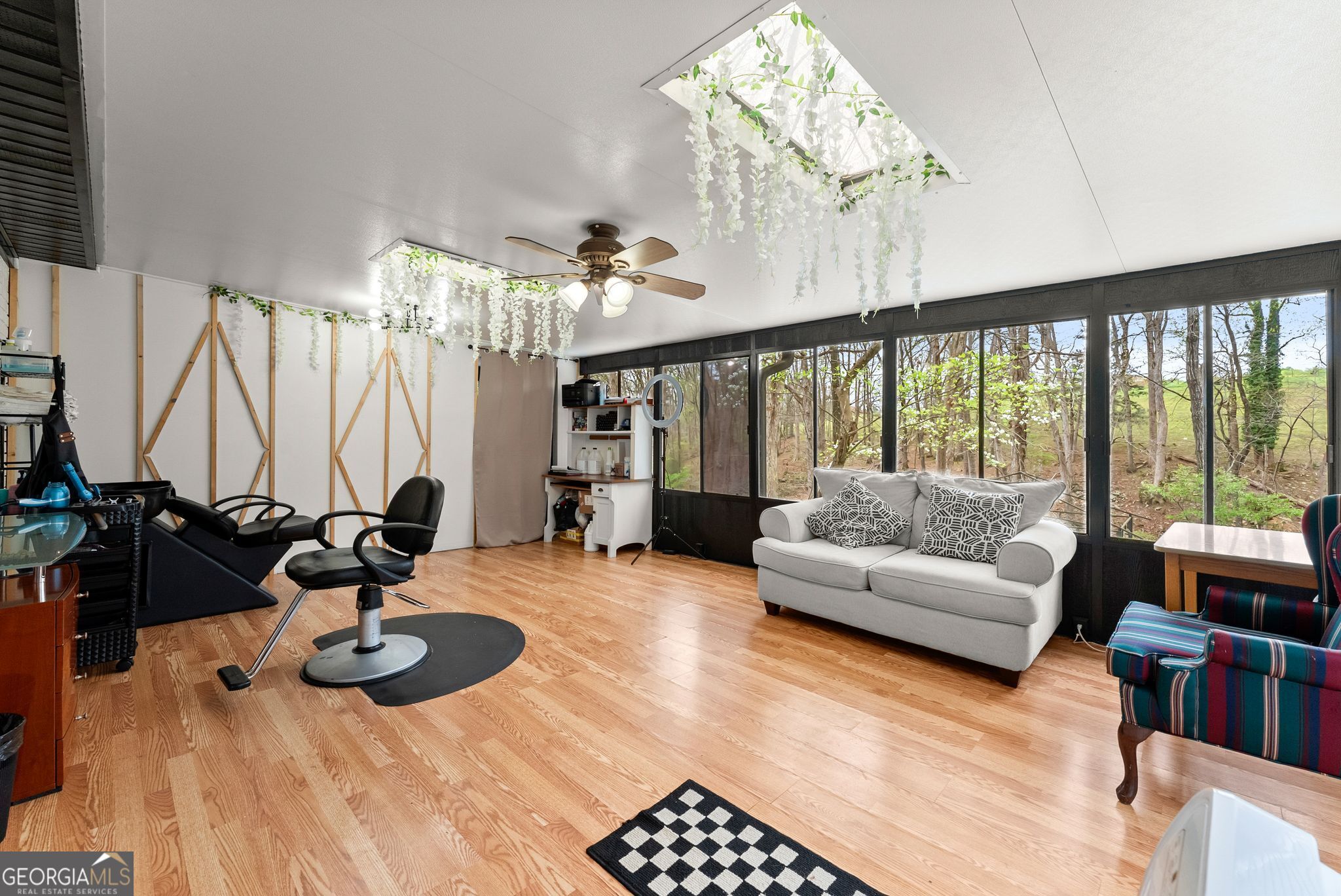 4548 Holiday Heights DR