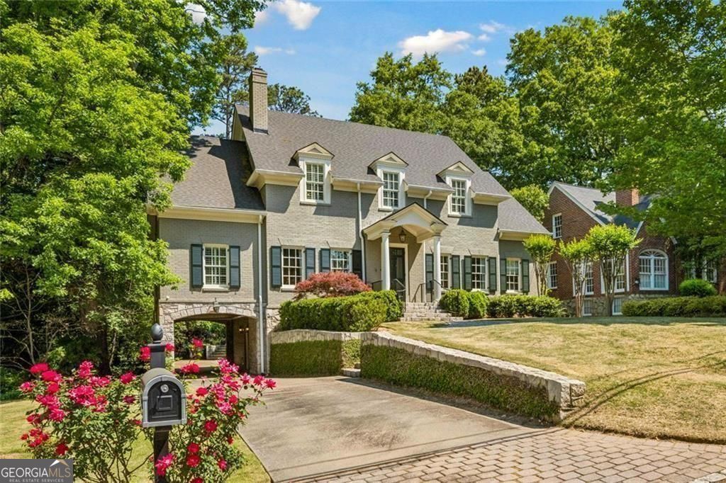 414 Brentwood DR NE