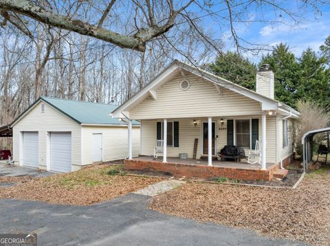 2000 Dr Bramblett RD Cumming GA 30028