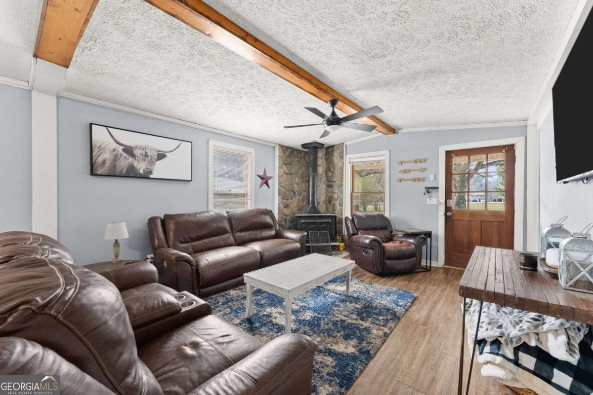 2000 Dr Bramblett RD