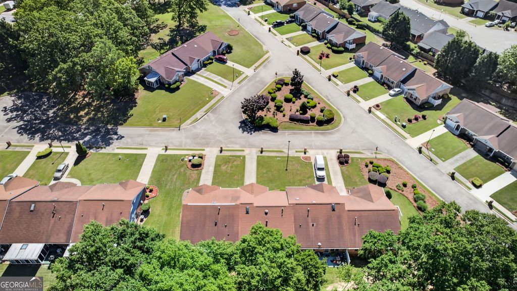 Photo of 6847 Oak View Court, Riverdale, GA 30274 (MLS # 10768718)