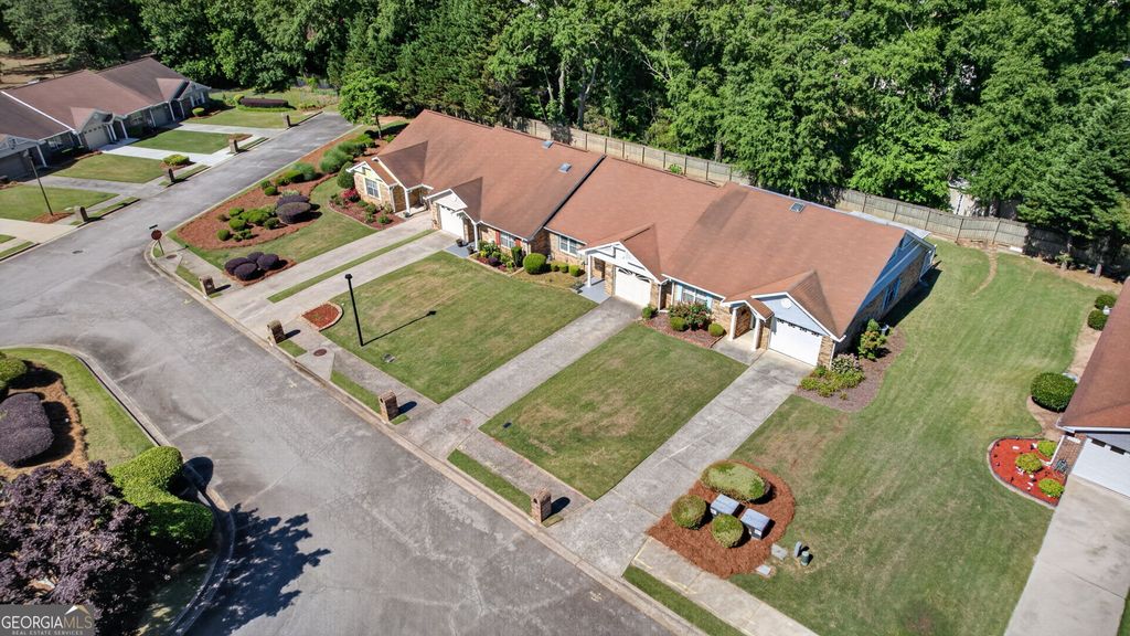 Photo of 6847 Oak View Court, Riverdale, GA 30274 (MLS # 10768718)