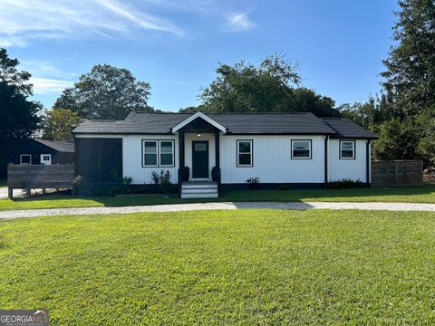 371 Ridge RD Hartwell GA 30643