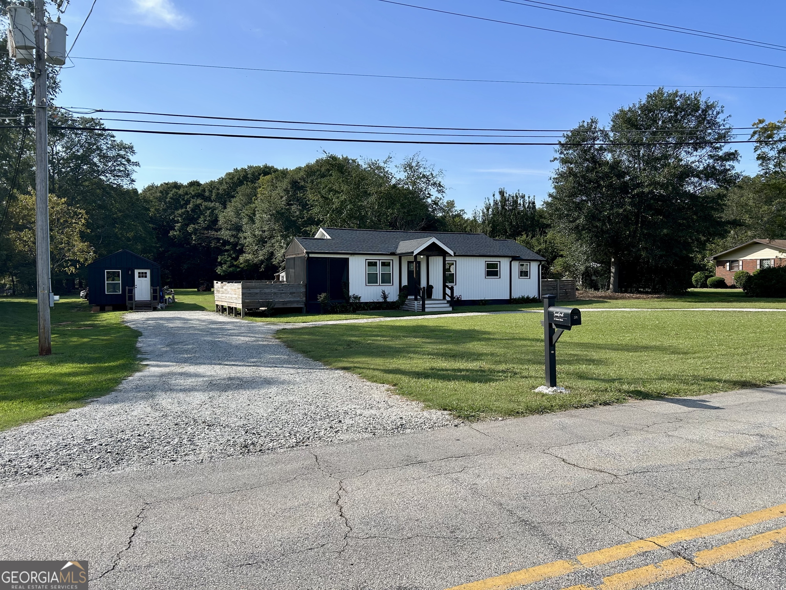 371 Ridge RD