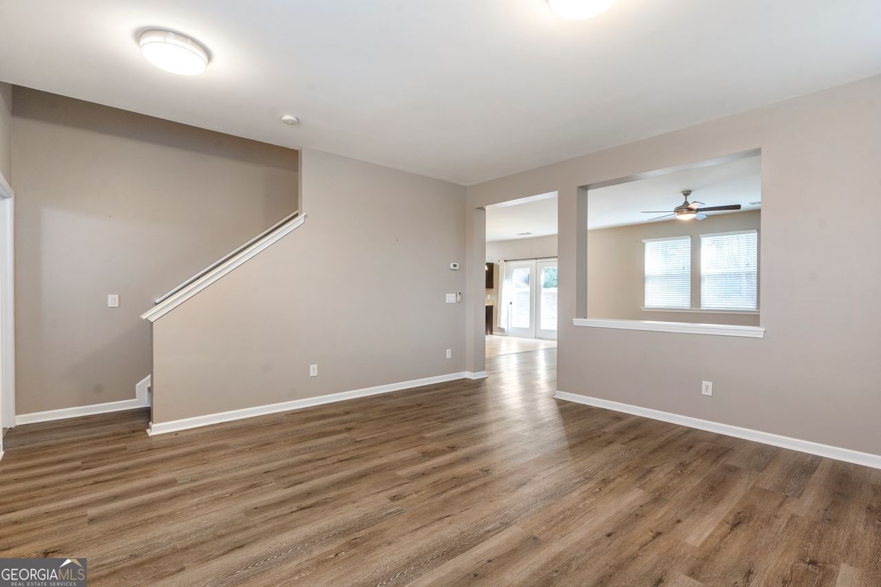 1001 Lanier Springs CT