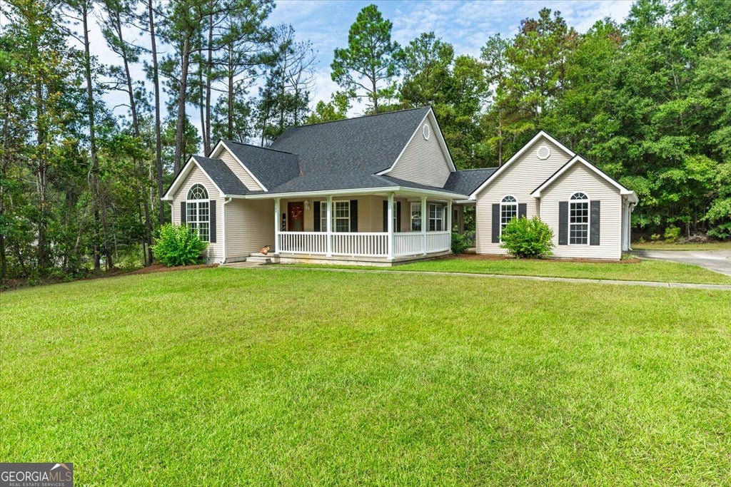 Photo of 241 Graystone Pointe Drive, Macon, GA 31211 (MLS # 10855355)