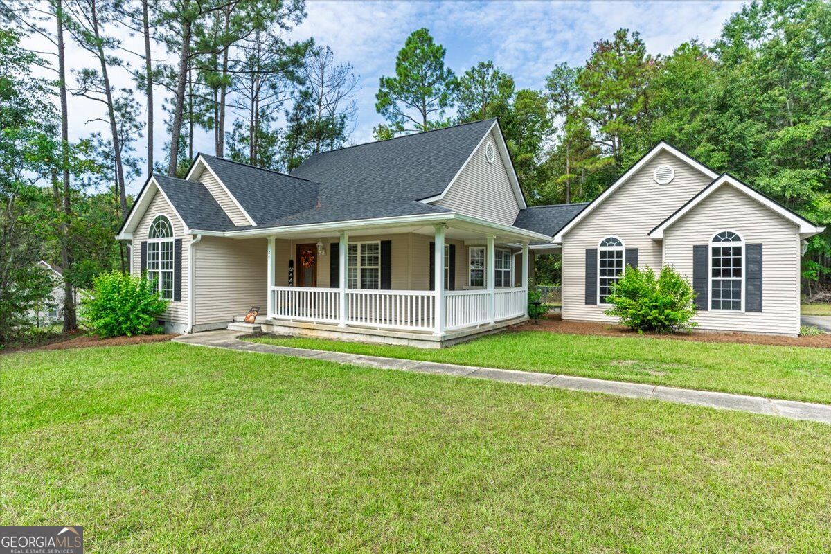 241 Graystone Pointe DR