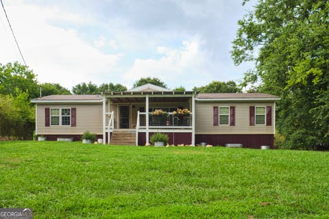 Photo of 405 NE Brewer Road, Kingston, GA 30145 (MLS # 10808572)