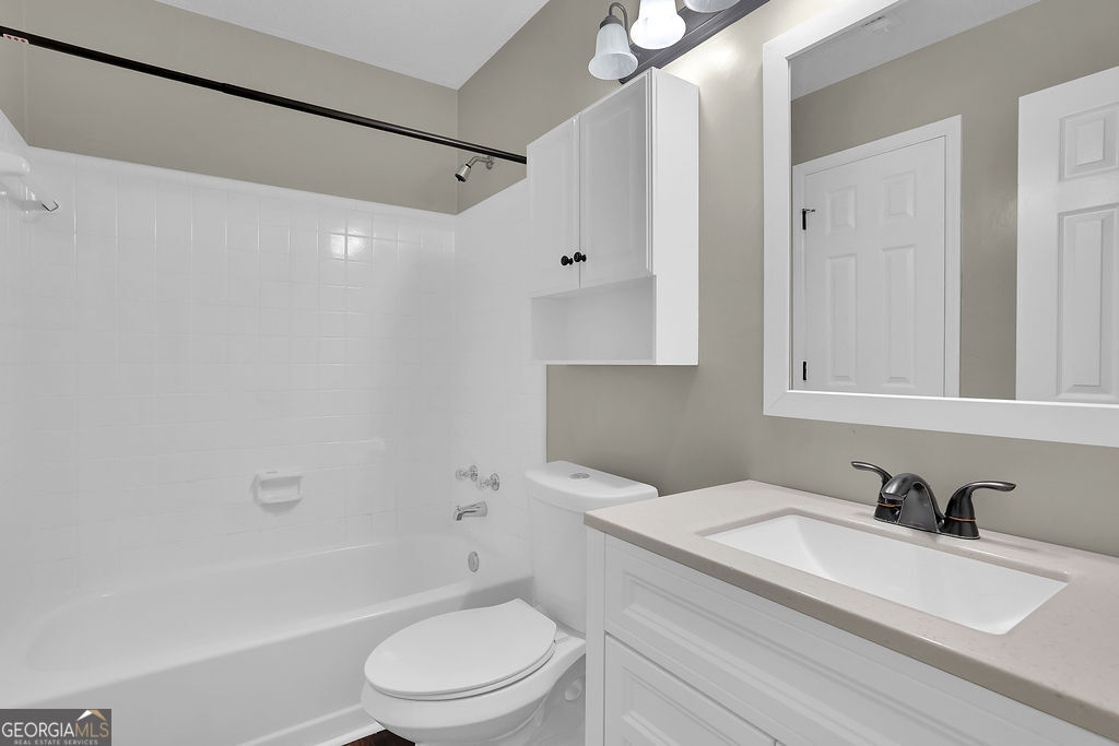 Rivermont Village - Residential