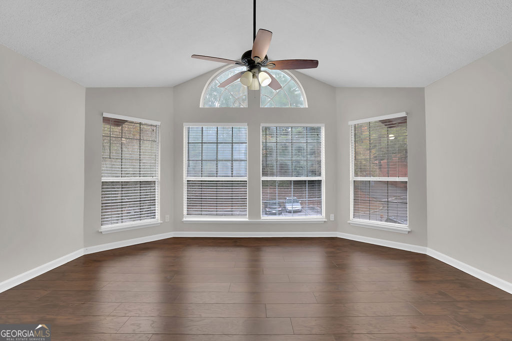 Rivermont Village - Residential