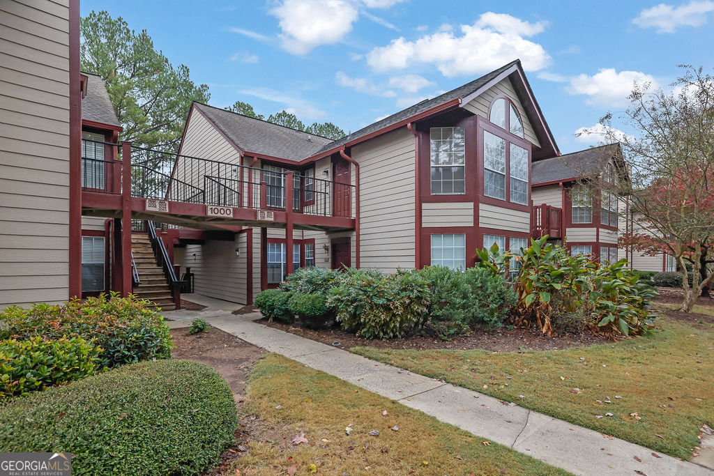 Rivermont Village - Residential