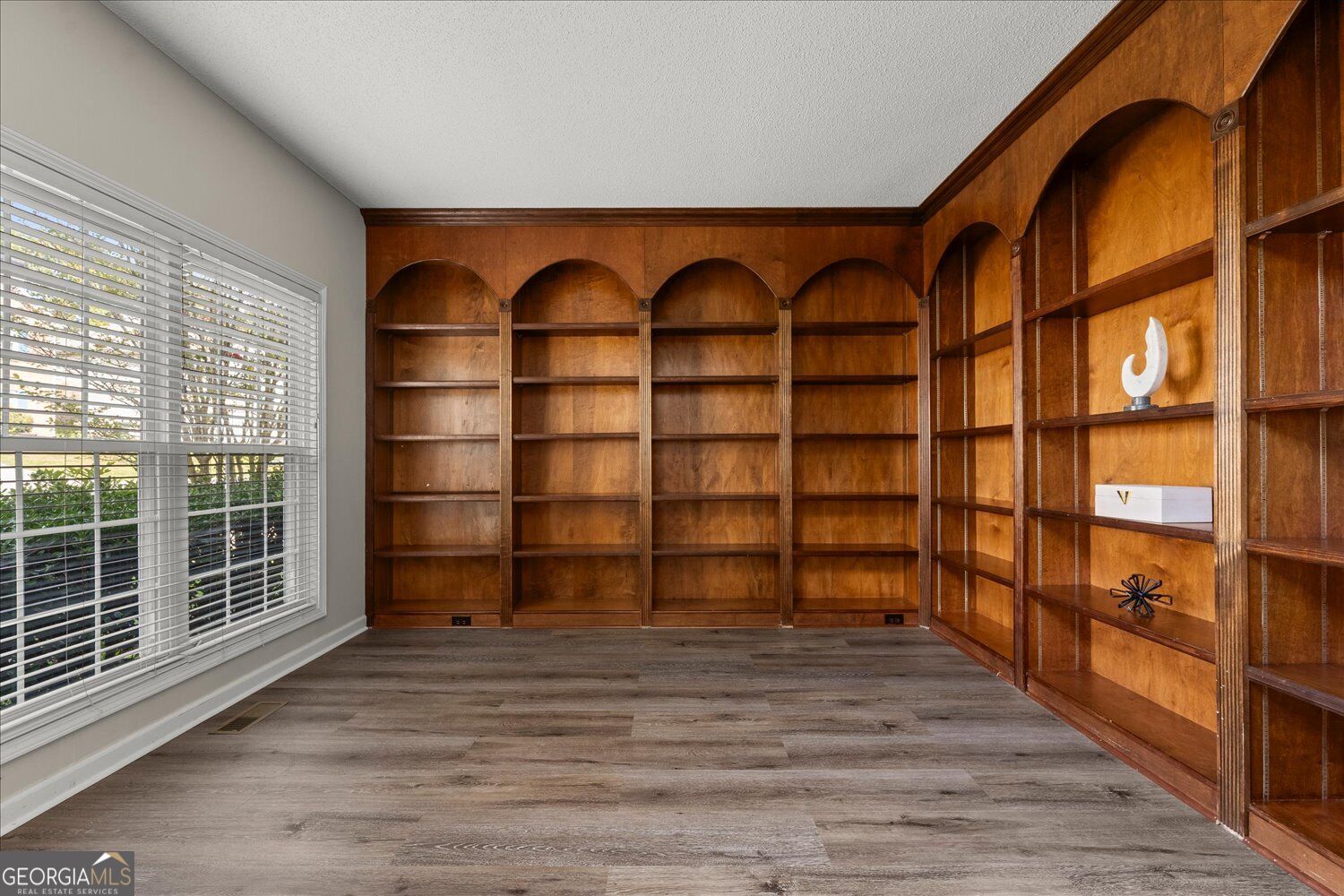 1486 Soaring Pointe
