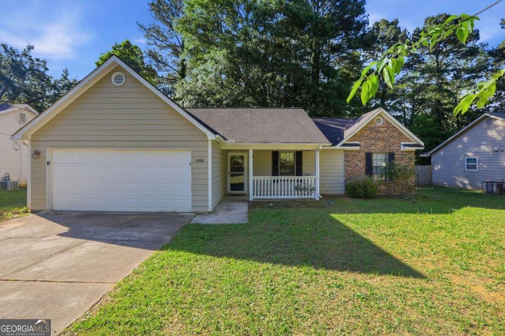 Photo of 1486 Carriage Lane, Jonesboro, GA 30238 (MLS # 10767814)