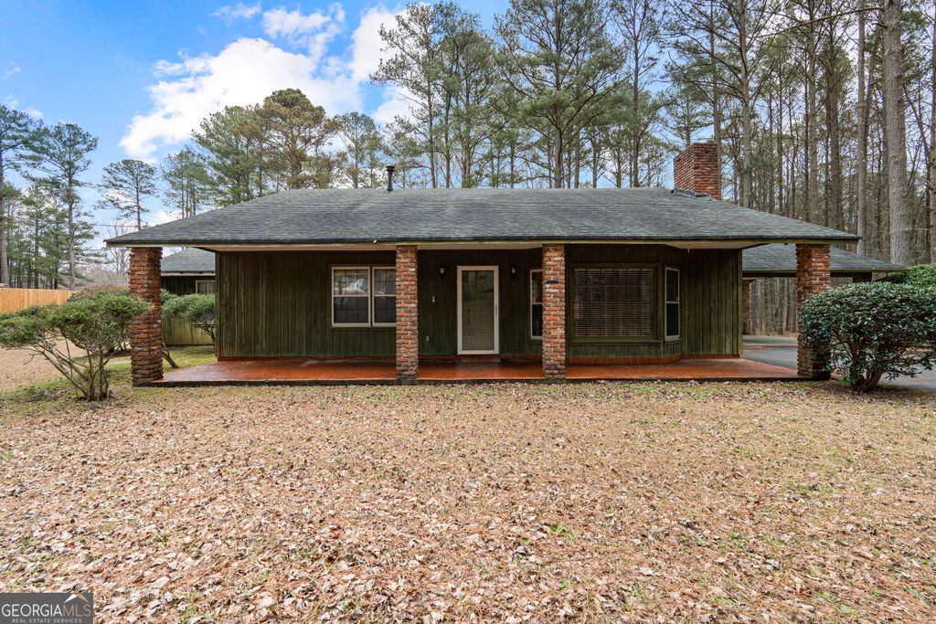 Photo of 447 Adams Rd, Fayetteville, GA 30214 (MLS # 10696070)