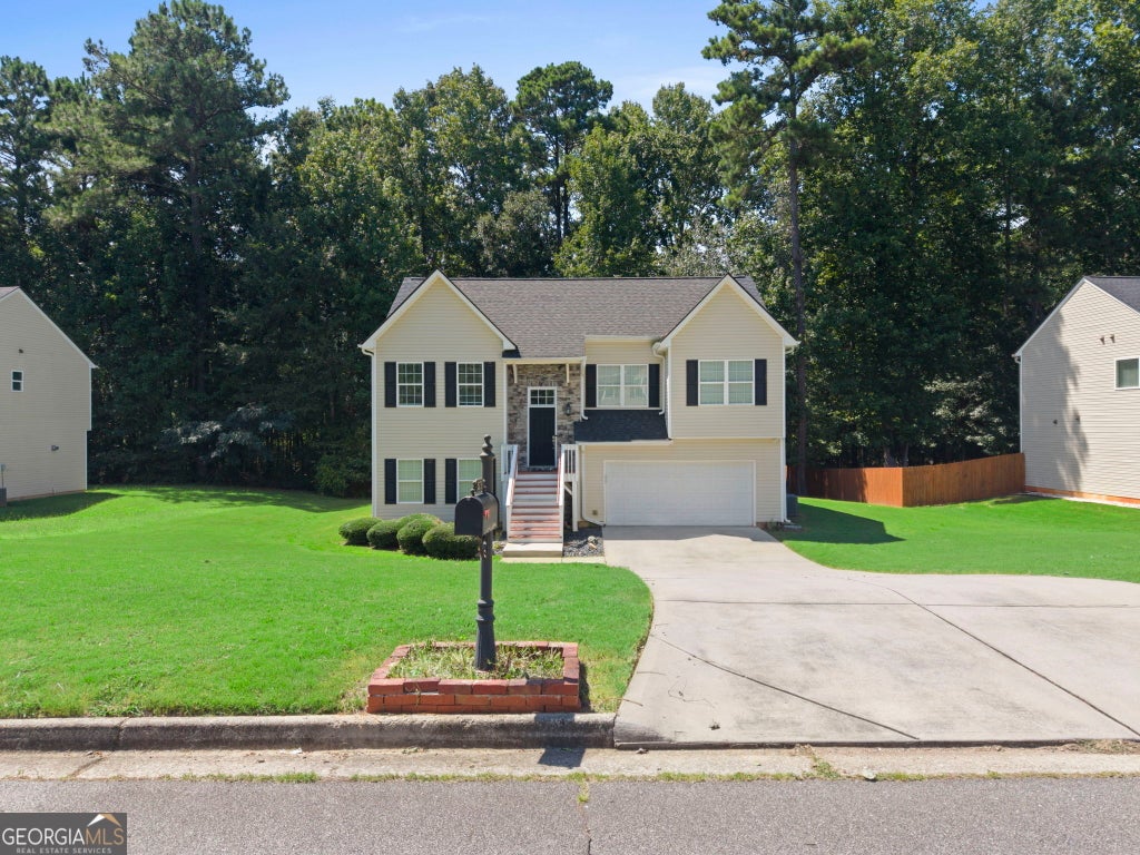Photo of 5276 Miranda Way, Powder Springs, GA 30127 (MLS # 10833702)