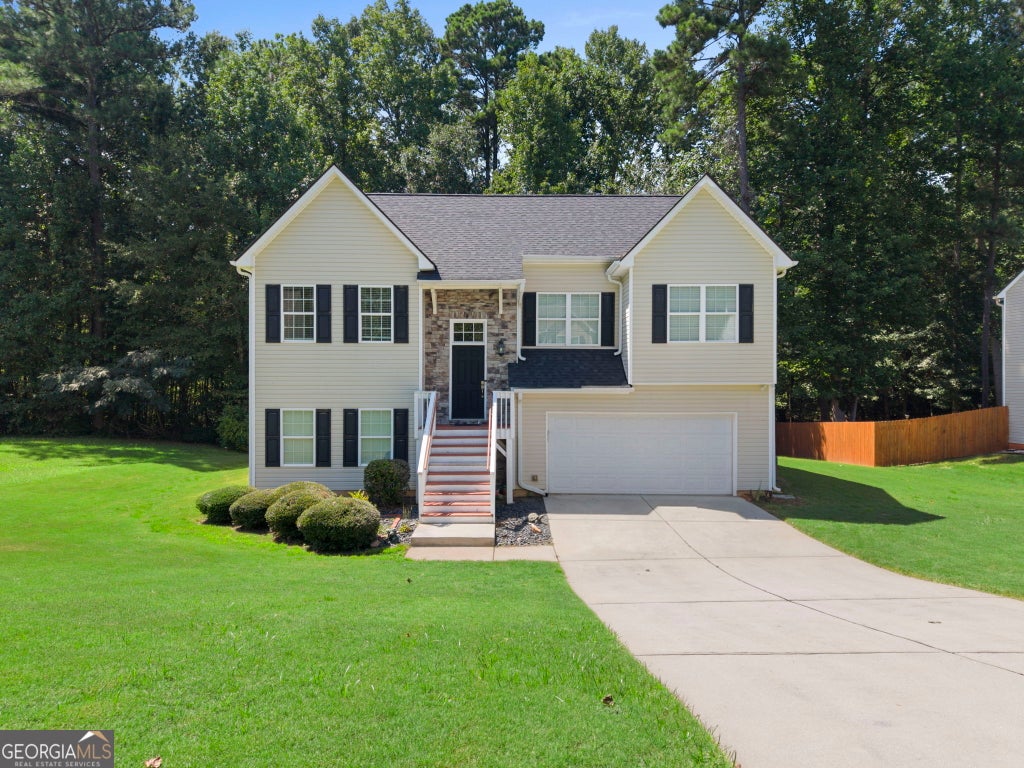 Photo of 5276 Miranda Way, Powder Springs, GA 30127 (MLS # 10833702)