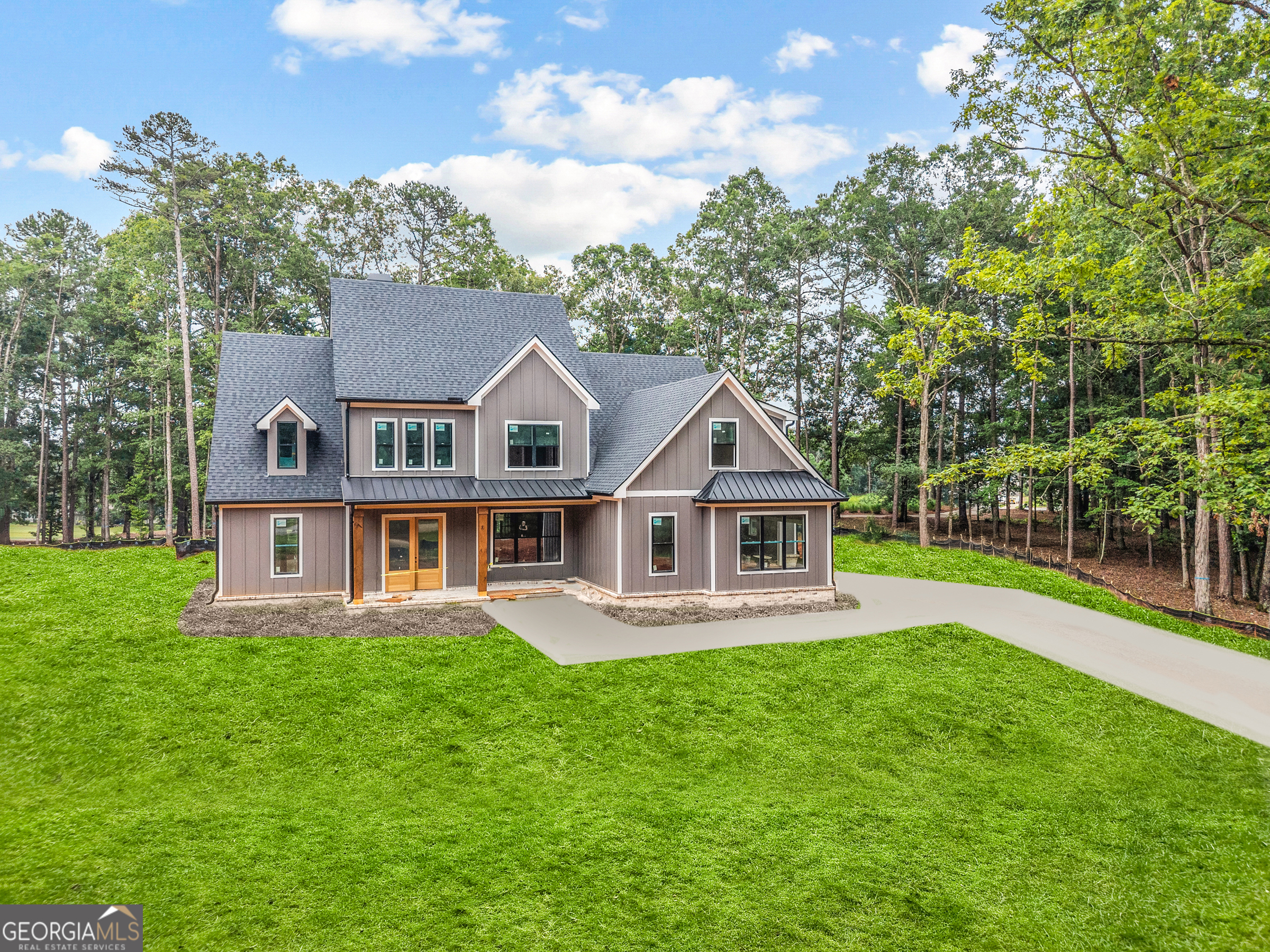 1320 Lake DR