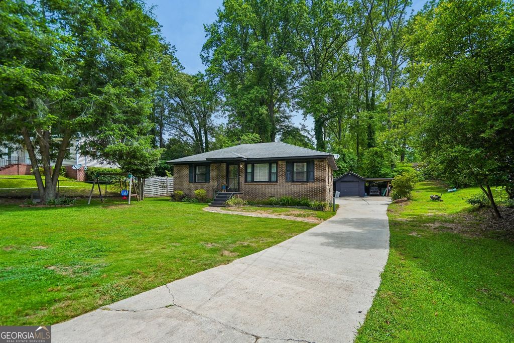 Photo of 751 Springer Drive, Griffin, GA 30224 (MLS # 10770079)
