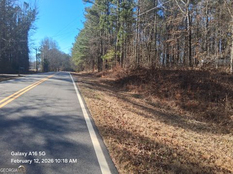 887 Allen Grantville GA 30220