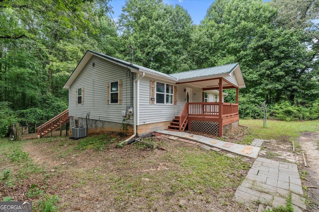 Photo of 5552 Smithfield Road, Bowdon, GA 30108 (MLS # 10794567)