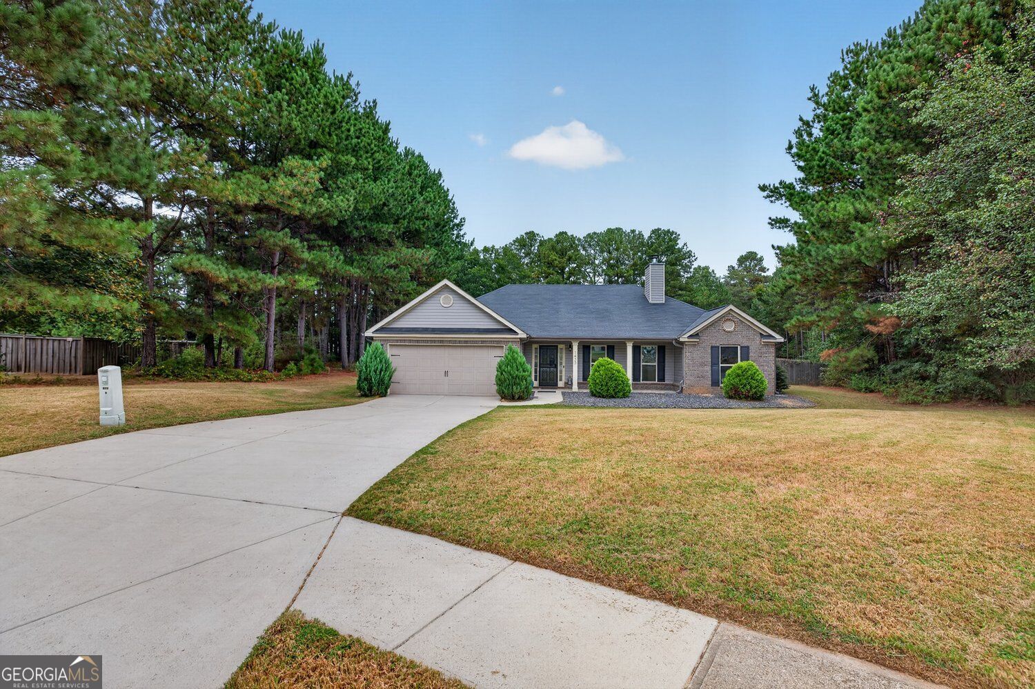 1433 Palmer DR