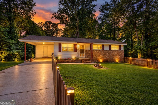 3075 SUNSET RD SE, CONYERS, GA 30094 - Image fec0e69c86827acb249682aa57f688d0/1257930357