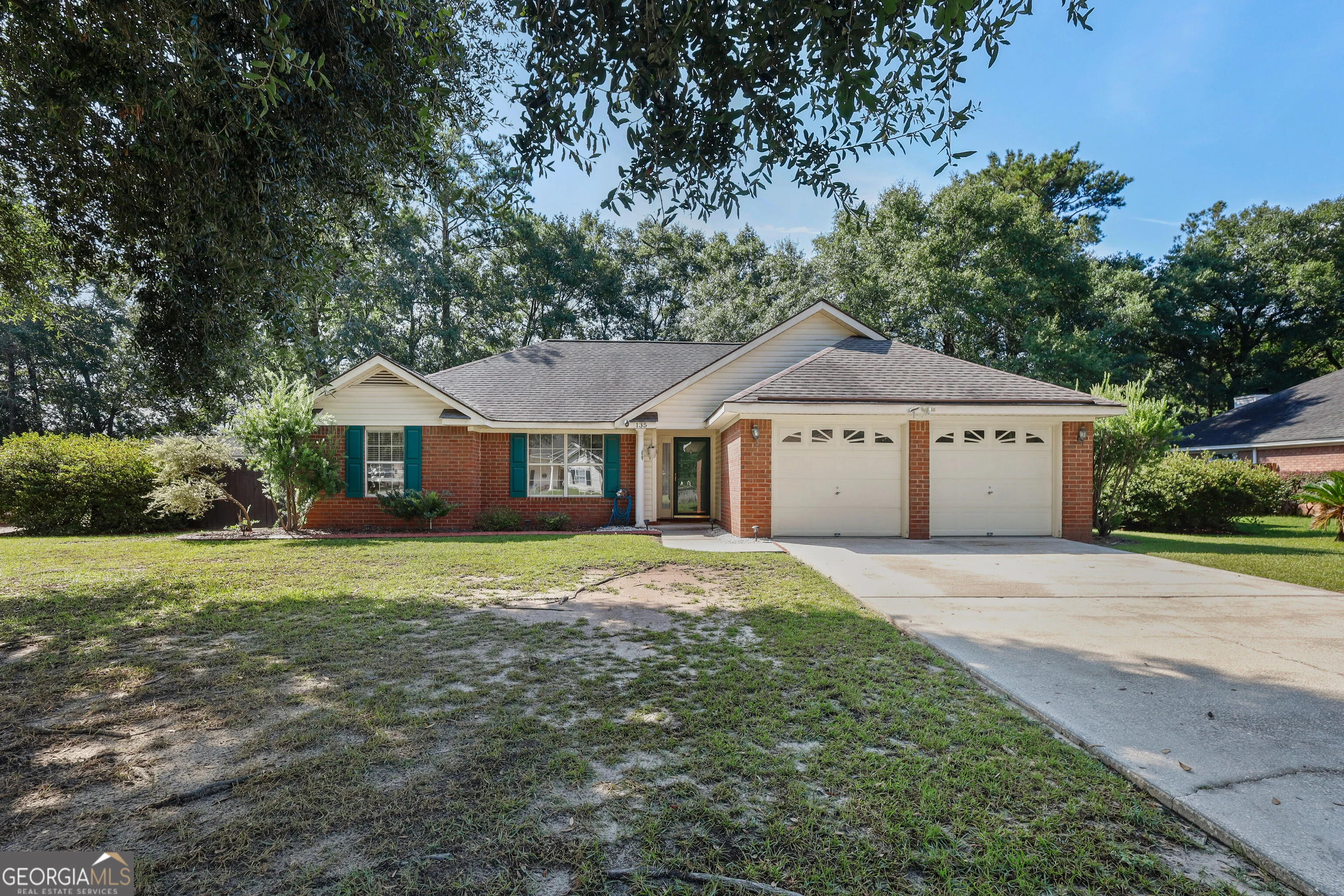 135 Hawthorne Drive