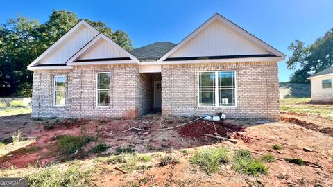 200 Collins Estate AVE Centerville GA 31028