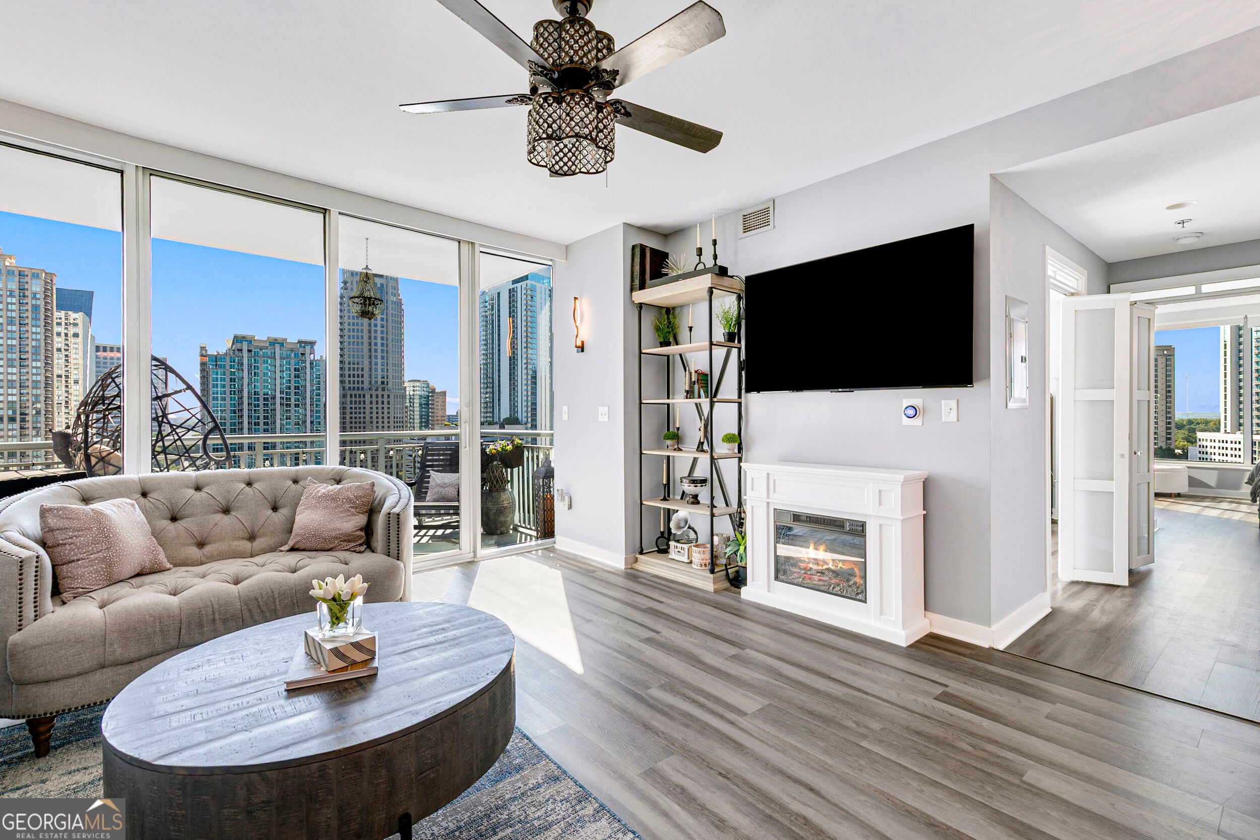3338 Peachtree RD NE APT 1507