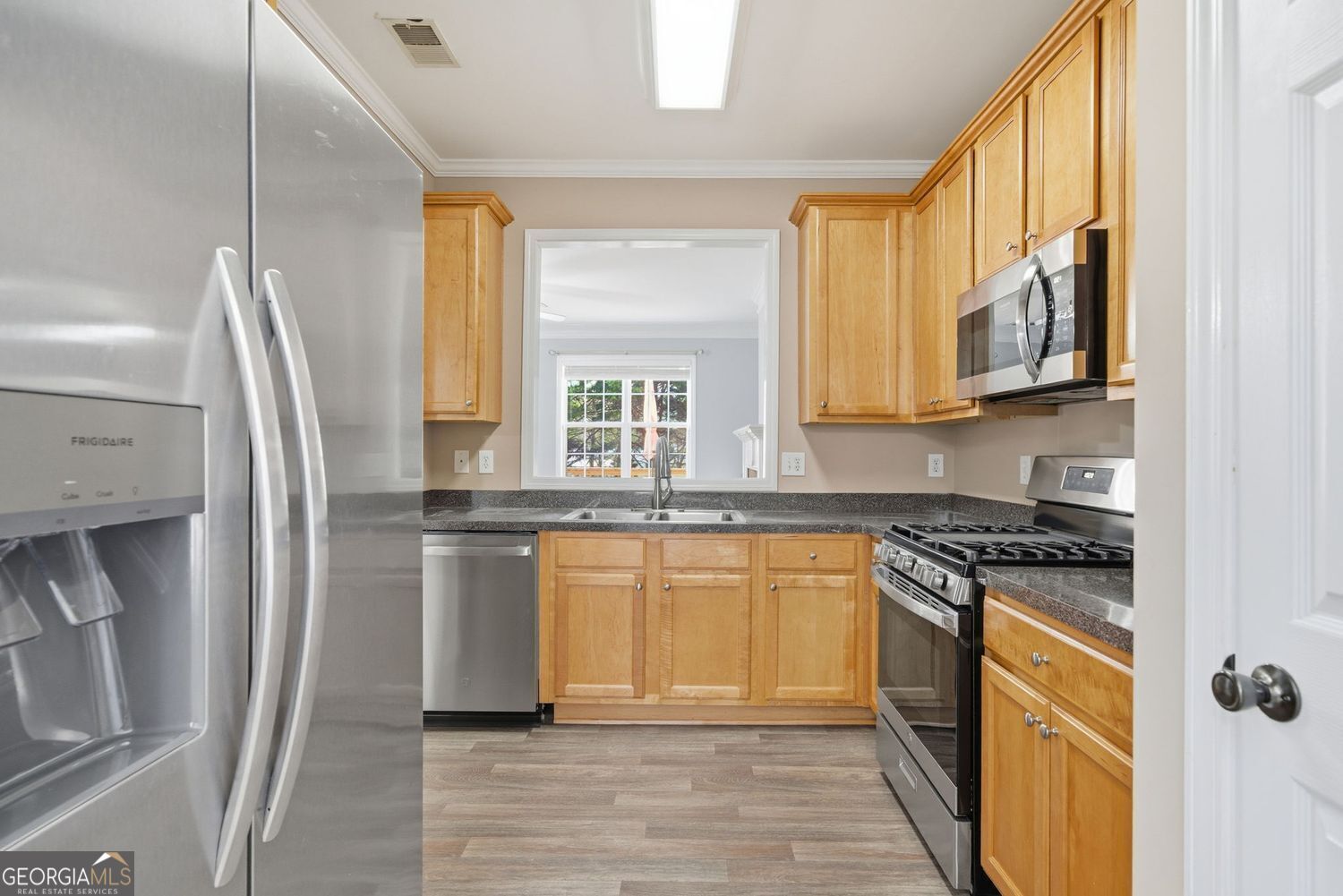 1543 Endurance Hill DR NW