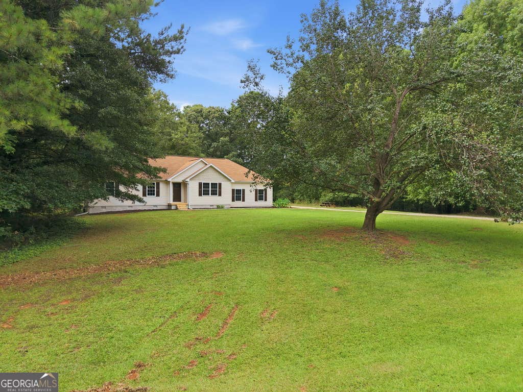 Photo of 170 Creek Drive, Locust Grove, GA 30248 (MLS # 10805489)