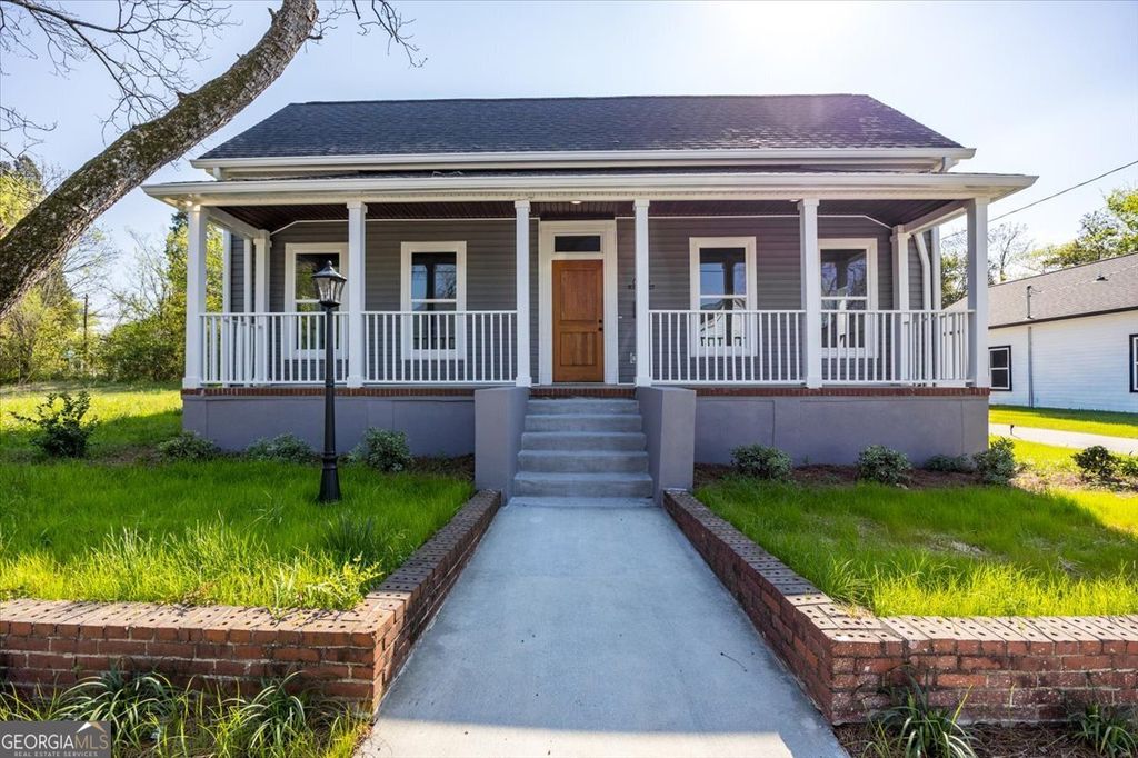 Photo of 836 Plant Street, Macon, GA 31201 (MLS # 10721249)