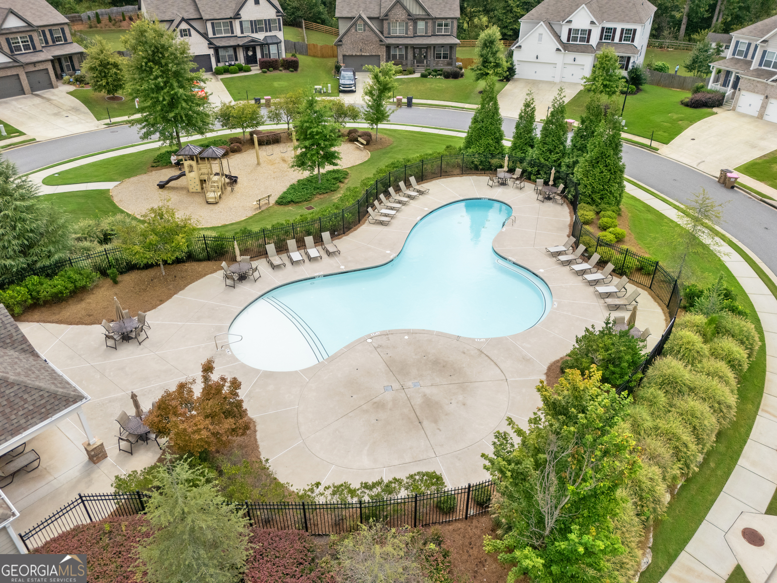 Westerleigh Commons - Residential