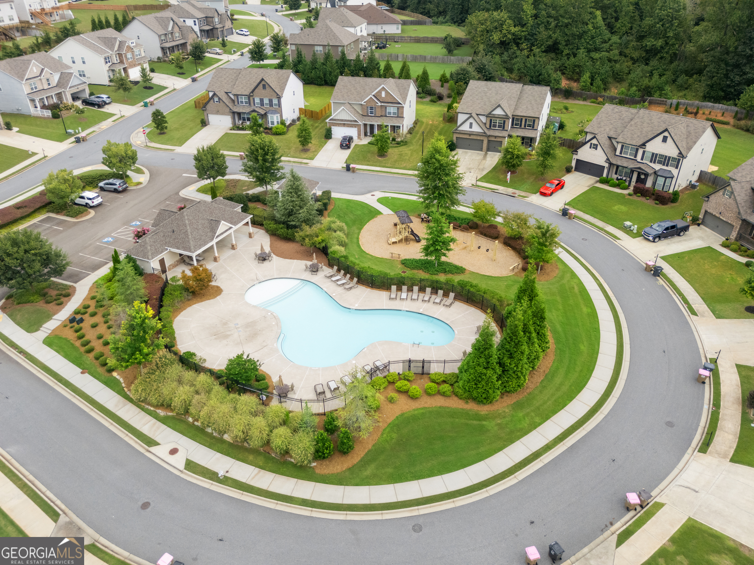 Westerleigh Commons - Residential