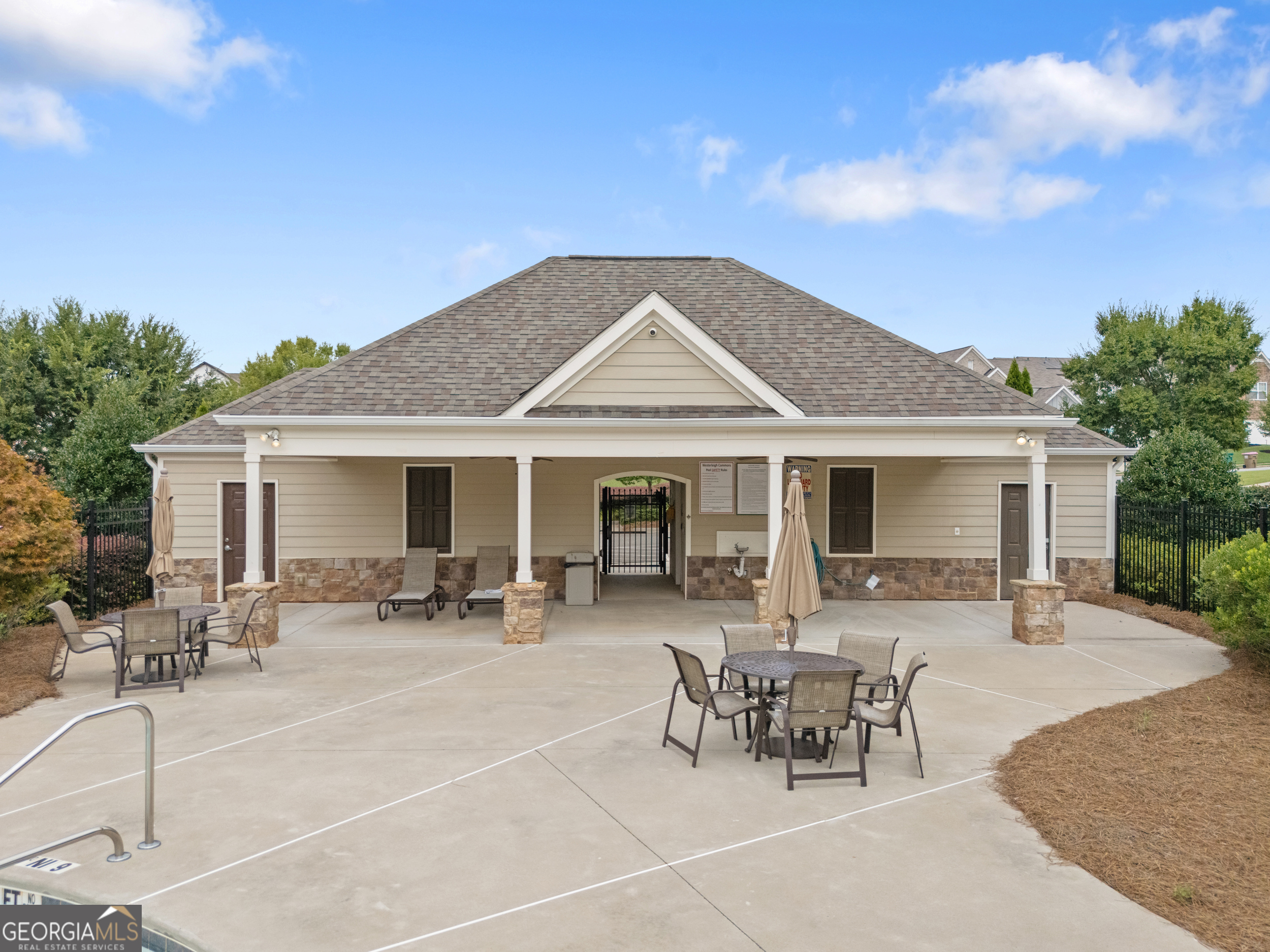 Westerleigh Commons - Residential