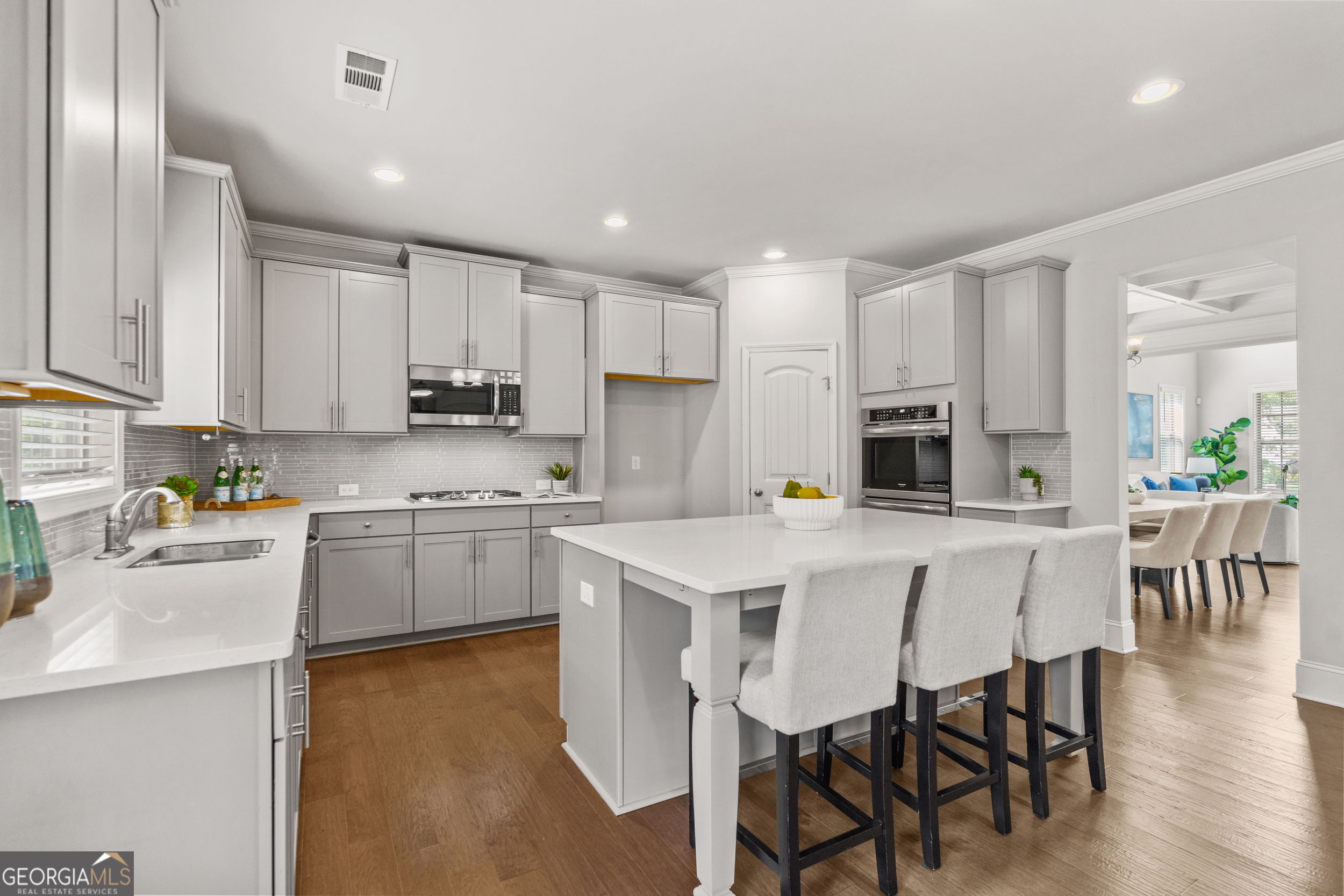 Westerleigh Commons - Residential
